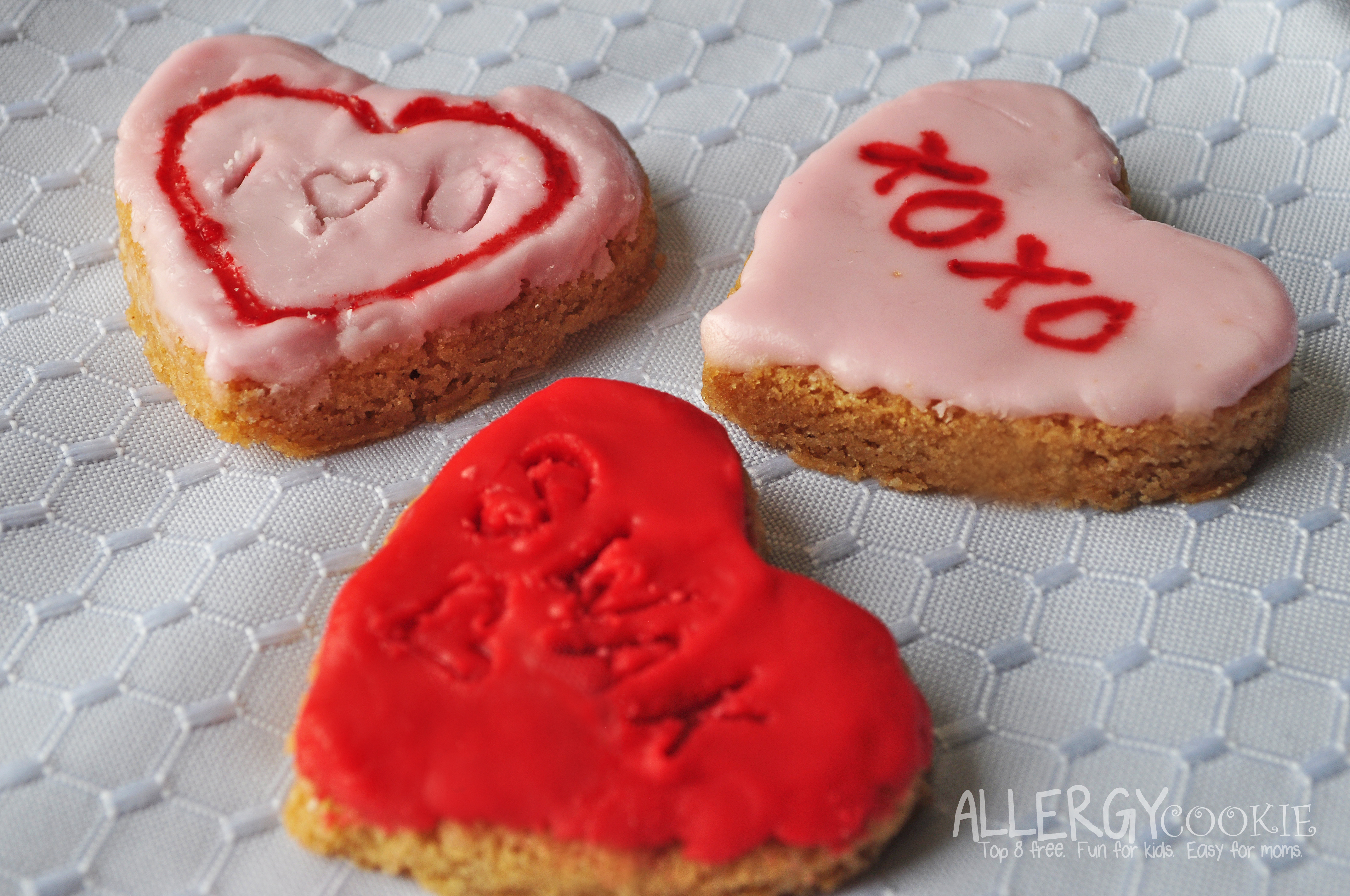 Read more about the article No Bake Cinnamon Conversation Heart Cookies