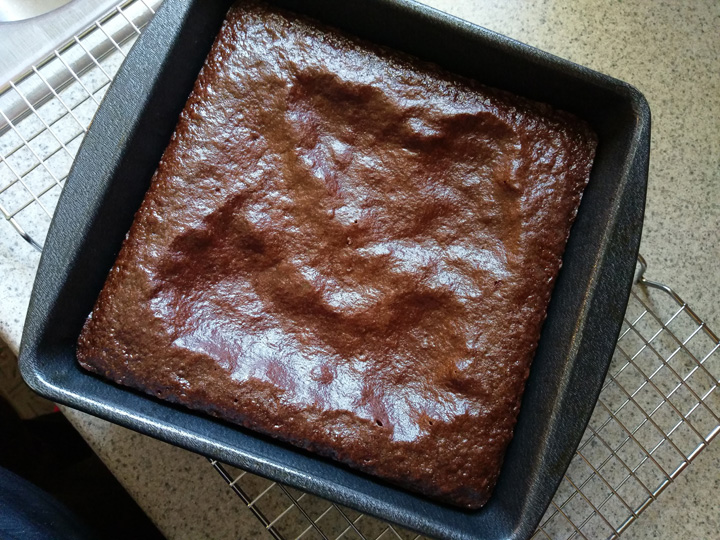 Read more about the article The Best Quick & Easy GF Vegan Brownies